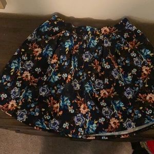 Cute floral skirt! No tags, worn maybe twice.